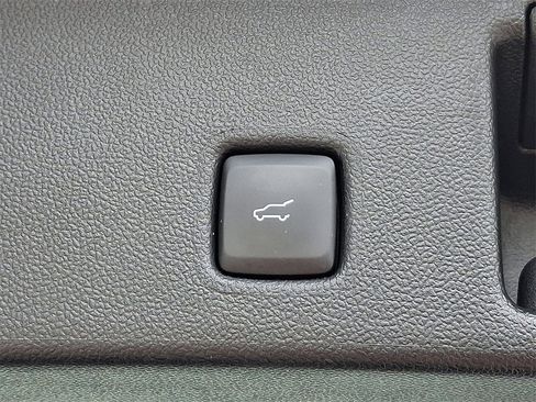 Certified 2022 Ford Escape SE w/ Convenience Package image 30