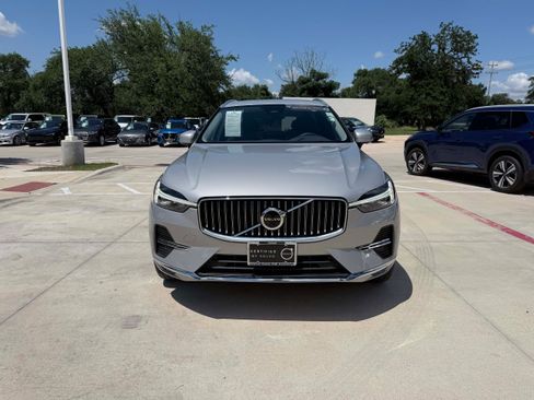 Certified 2023 Volvo XC60 B5 Plus w/ Protection Package Premier FWD image 9