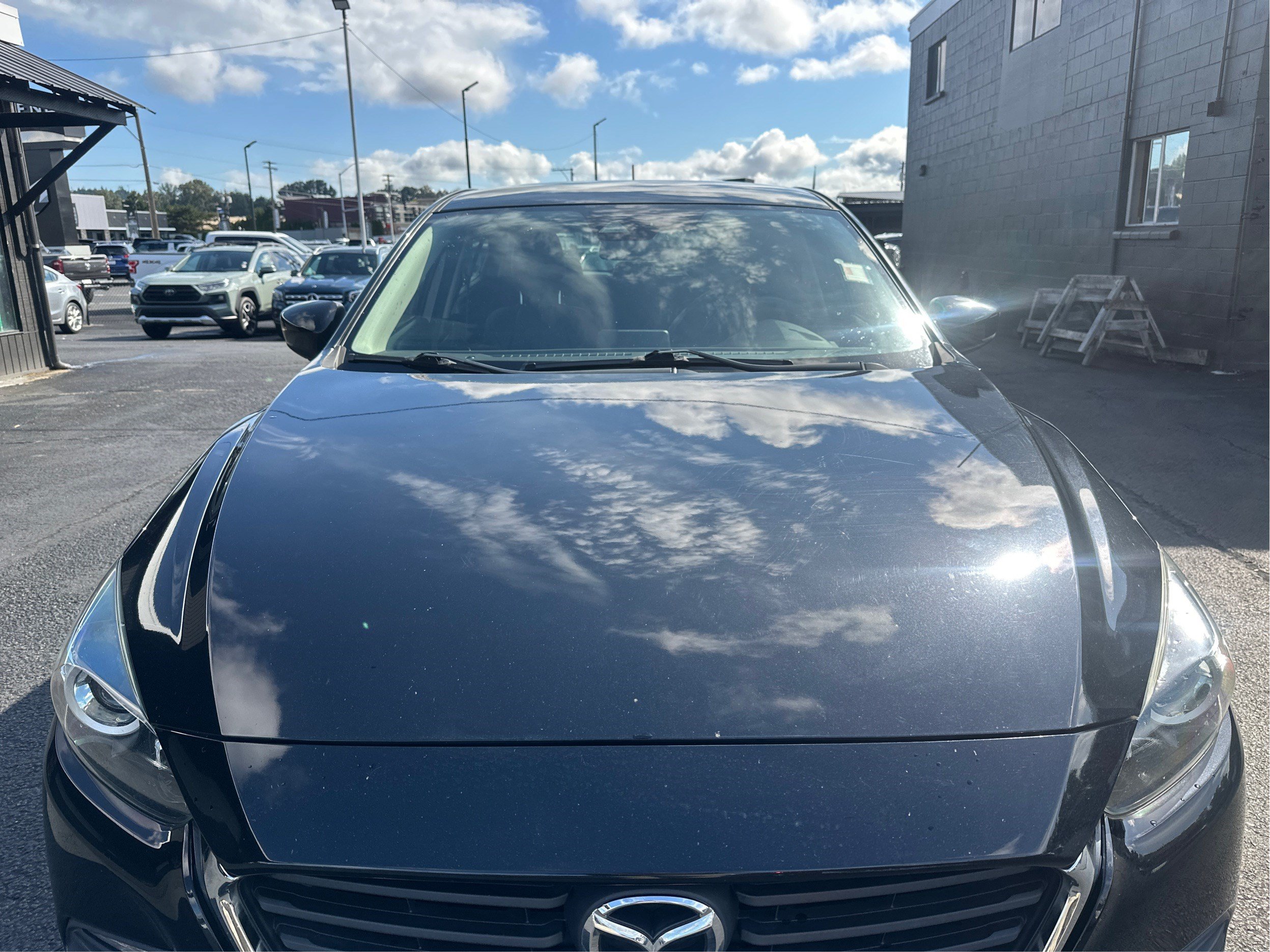 Used 2018 MAZDA MAZDA3 Touring FWD image 23