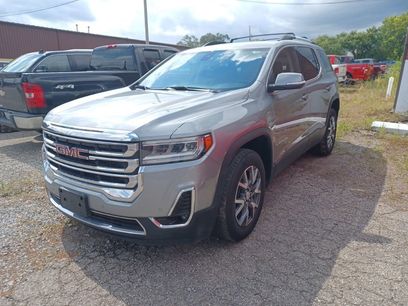 Used 2023 GMC Acadia SLT