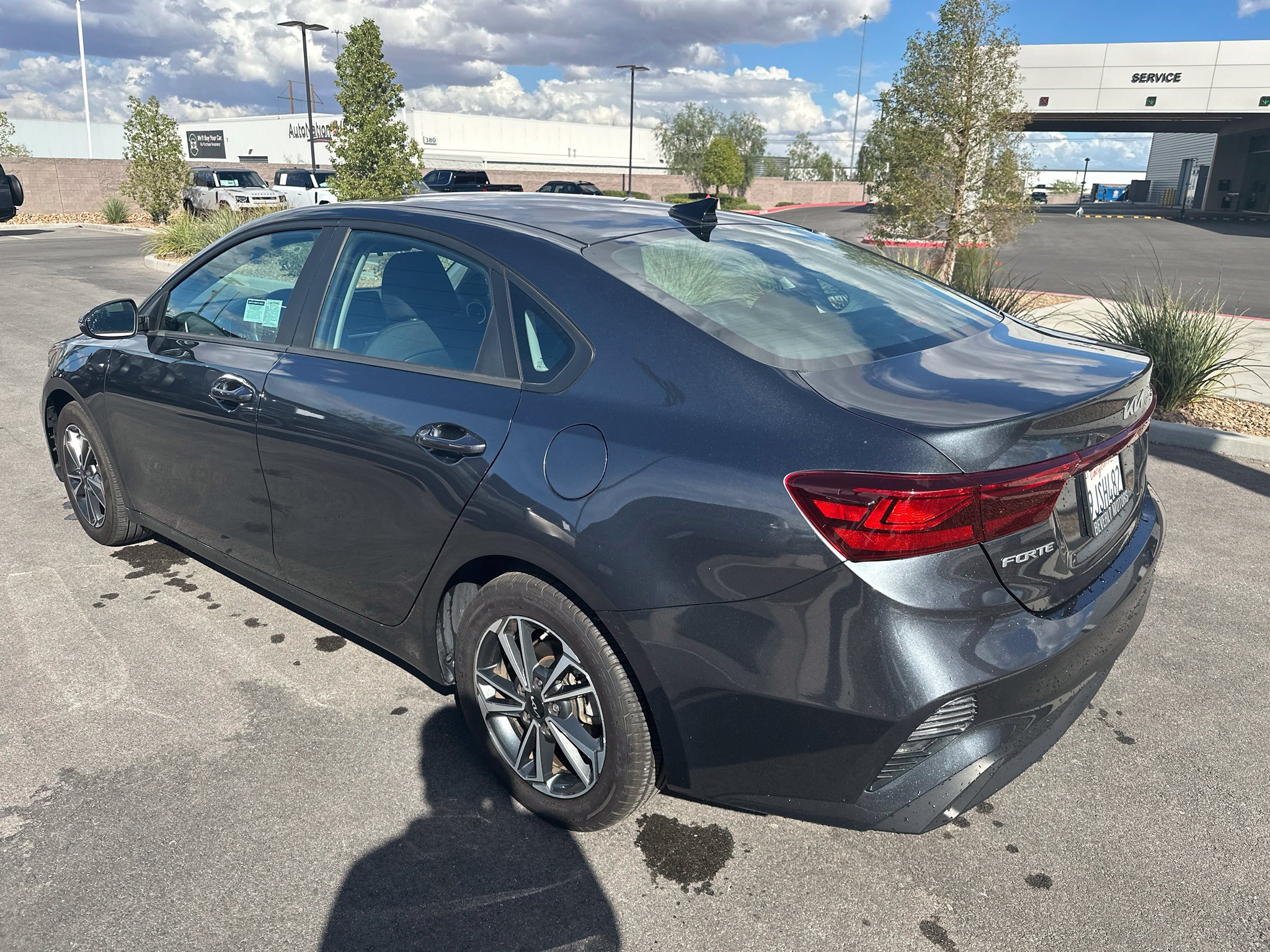 Used 2024 Kia Forte LXS w/ LXS Technology Package FWD image 4