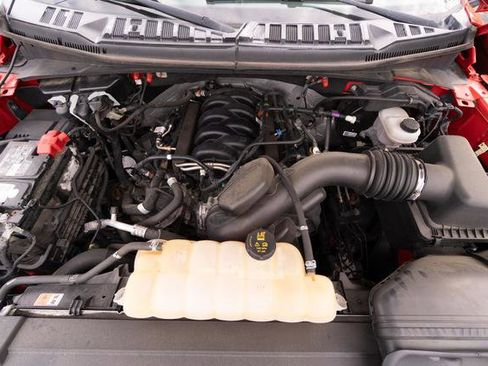 Used 2018 Ford F150 XLT w/ Equipment Group 302A Luxury image 10