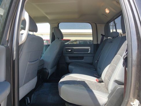 Used 2018 RAM 2500 Big Horn AWD/4WD image 27