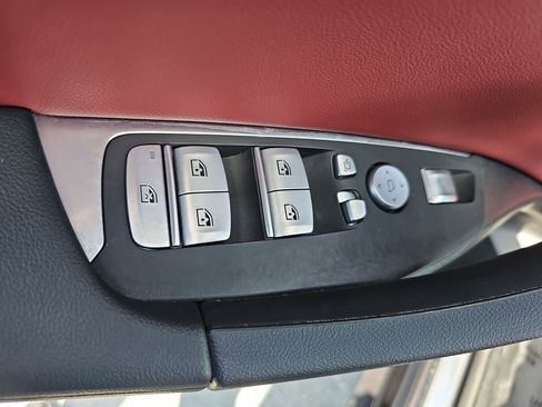 Used 2023 BMW X3 xDrive30i w/ M Sport Package image 28