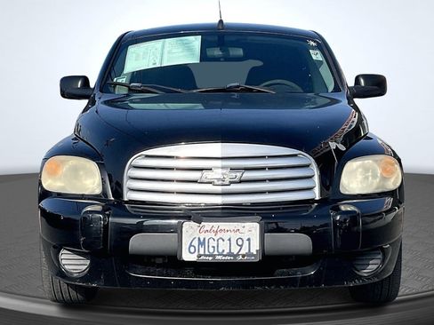 Used 2010 Chevrolet HHR LT image 3