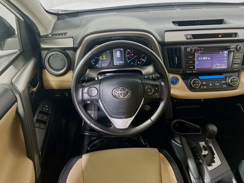 Used 2016 Toyota RAV4 XLE AWD/4WD image 19