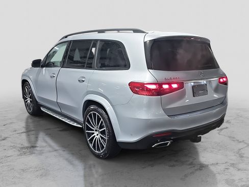 New 2026 Mercedes-Benz GLS 450 4MATIC image 7