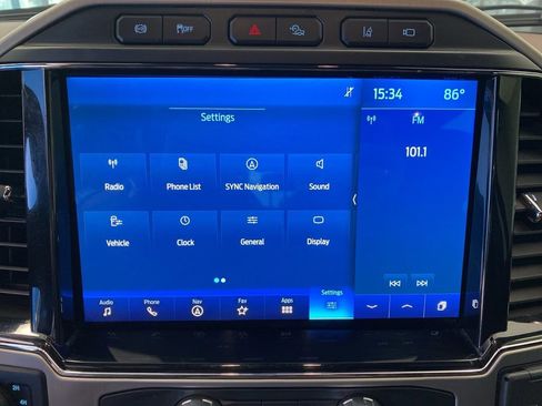 Used 2022 Ford F350 Platinum w/ Tremor Off-Road Package image 17