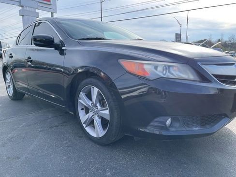 Used 2013 Acura ILX 2.0L image 2