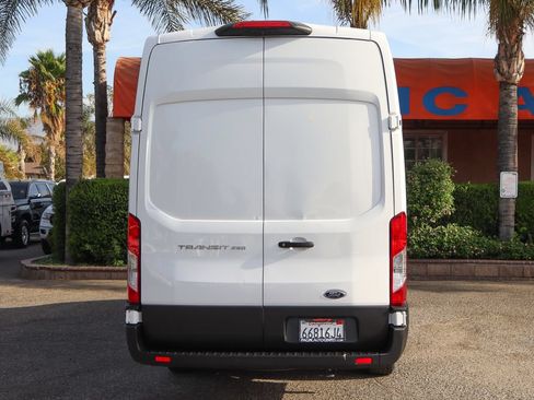 Used 2022 Ford Transit 250 148 High Roof Extended RWD image 7