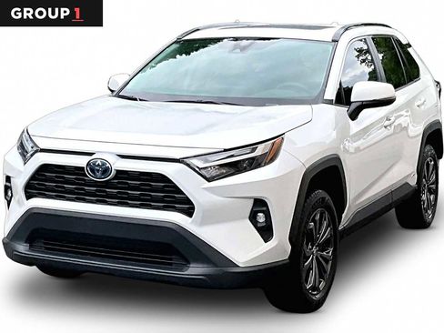 Certified 2023 Toyota RAV4 XLE Premium AWD/4WD image 1