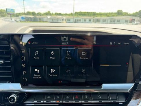 New 2026 GMC Sierra 1500 Elevation w/ X31 Off-Road Package AWD/4WD image 11