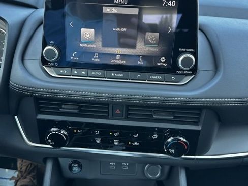 New 2026 Nissan Rogue S image 21