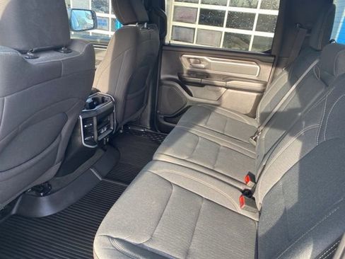 Used 2022 RAM 1500 Big Horn AWD/4WD image 33
