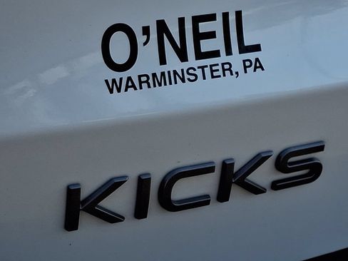 Certified 2025 Nissan Kicks SV AWD/4WD image 30
