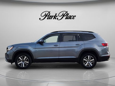 Used 2021 Volkswagen Atlas SE image 3