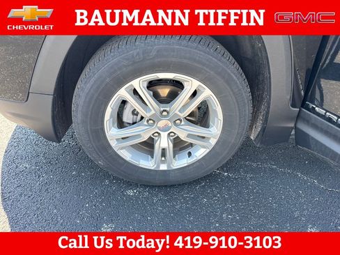 Used 2024 GMC Terrain SLE w/ Driver Convenience Package AWD/4WD image 29