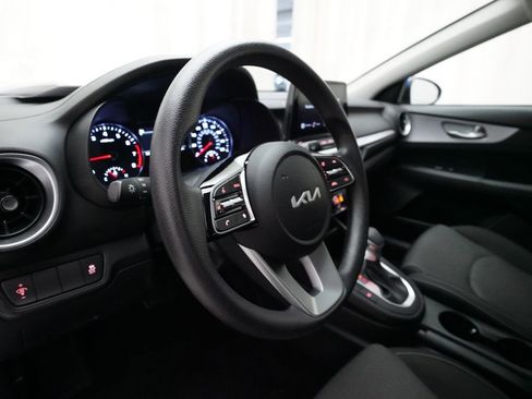 Used 2024 Kia Forte LXS FWD image 8