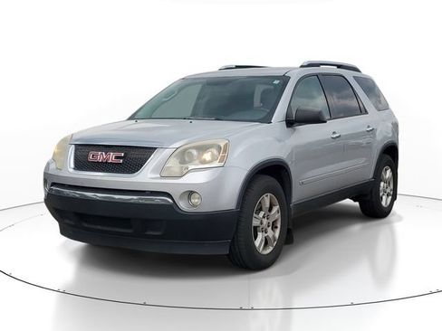 Used 2009 GMC Acadia SLE w/ Preferred Package FWD image 2