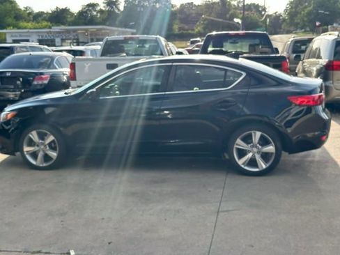 Used 2014 Acura ILX image 9
