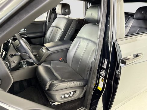 Used 2019 Rolls-Royce Phantom Sedan RWD image 14