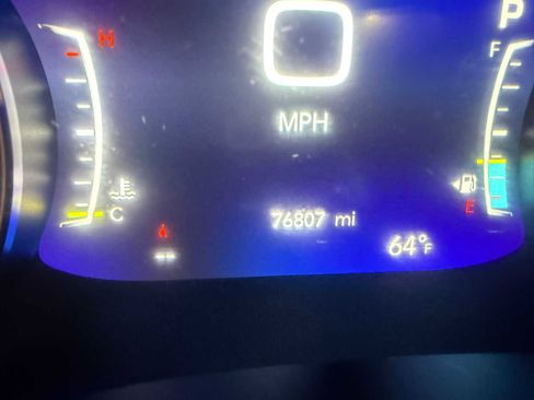 Used 2021 Chrysler Pacifica Touring-L w/ S Appearance Package image 33