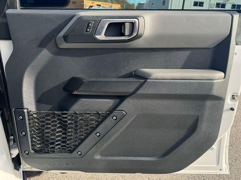Used 2023 Ford Bronco Big Bend image 21