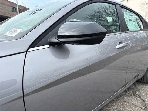 New 2026 Hyundai Elantra SEL Sport image 4