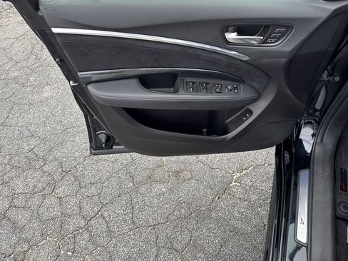 Used 2019 Acura MDX A-Spec image 10