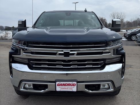 Used 2020 Chevrolet Silverado 1500 LTZ w/ LTZ Premium Package image 3