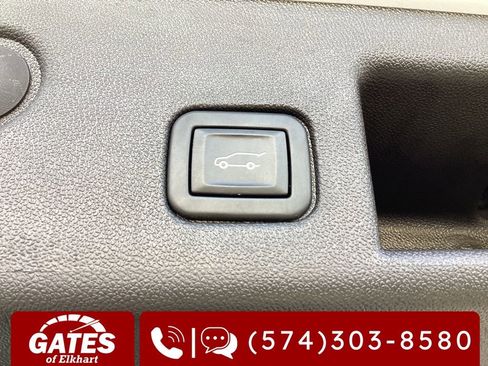 Used 2024 Chevrolet Equinox LT FWD image 14