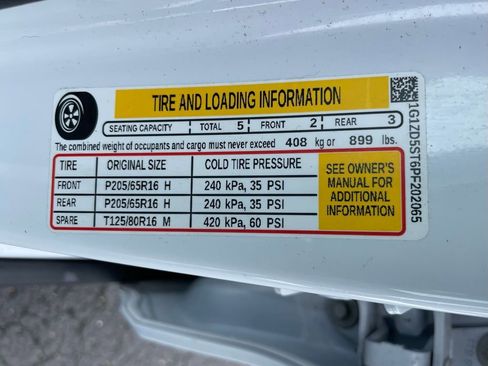 Used 2023 Chevrolet Malibu LT image 42