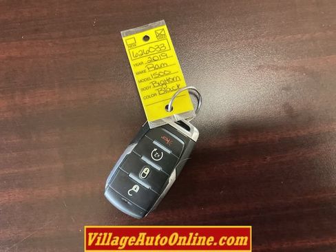 Used 2019 RAM 1500 Big Horn AWD/4WD image 44