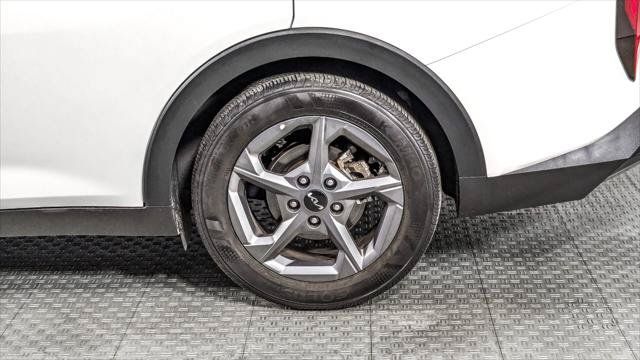 Used 2025 Kia K4 FWD image 32