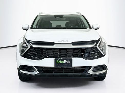 Used 2023 Kia Sportage EX AWD/4WD image 2