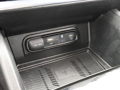 Used 2023 Kia Sportage EX image 25