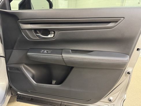 Used 2024 Honda CR-V Sport image 26