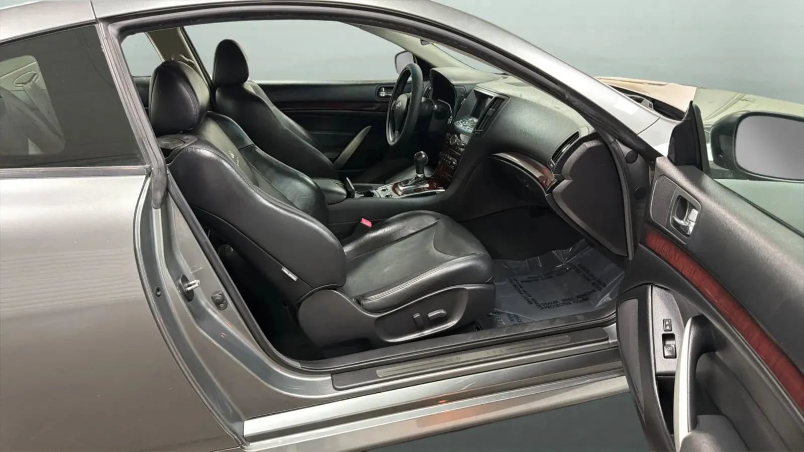 Used 2011 INFINITI G37 Journey w/ Premium Pkg RWD image 22