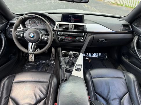 Used 2015 BMW M4 Coupe RWD image 15