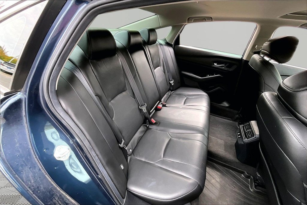 Used 2024 Honda Accord Touring image 19