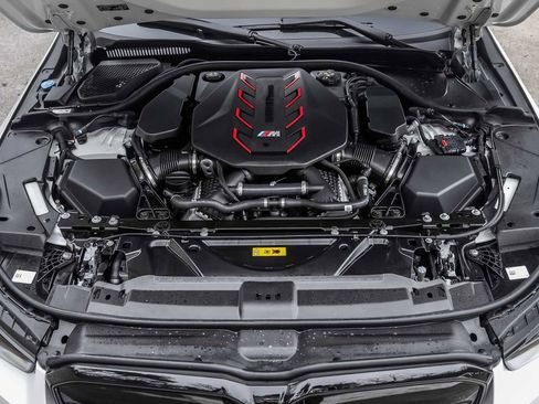 Used 2025 BMW M5 w/ Carbon Package image 34