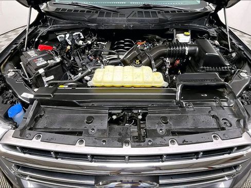 Used 2023 Ford F150 Lariat w/ Equipment Group 502A High image 9