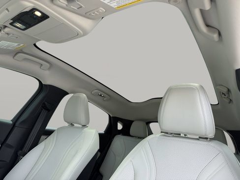 Used 2023 Ford Mustang Mach-E Premium RWD image 19