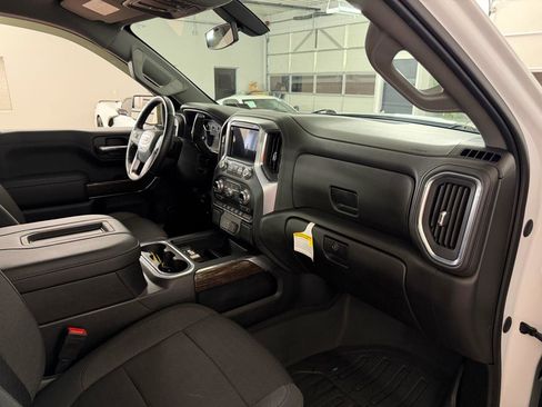 Used 2021 GMC Sierra 1500 Elevation w/ X31 Off-Road Package AWD/4WD image 31