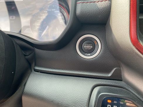 Used 2019 RAM 1500 Rebel image 13