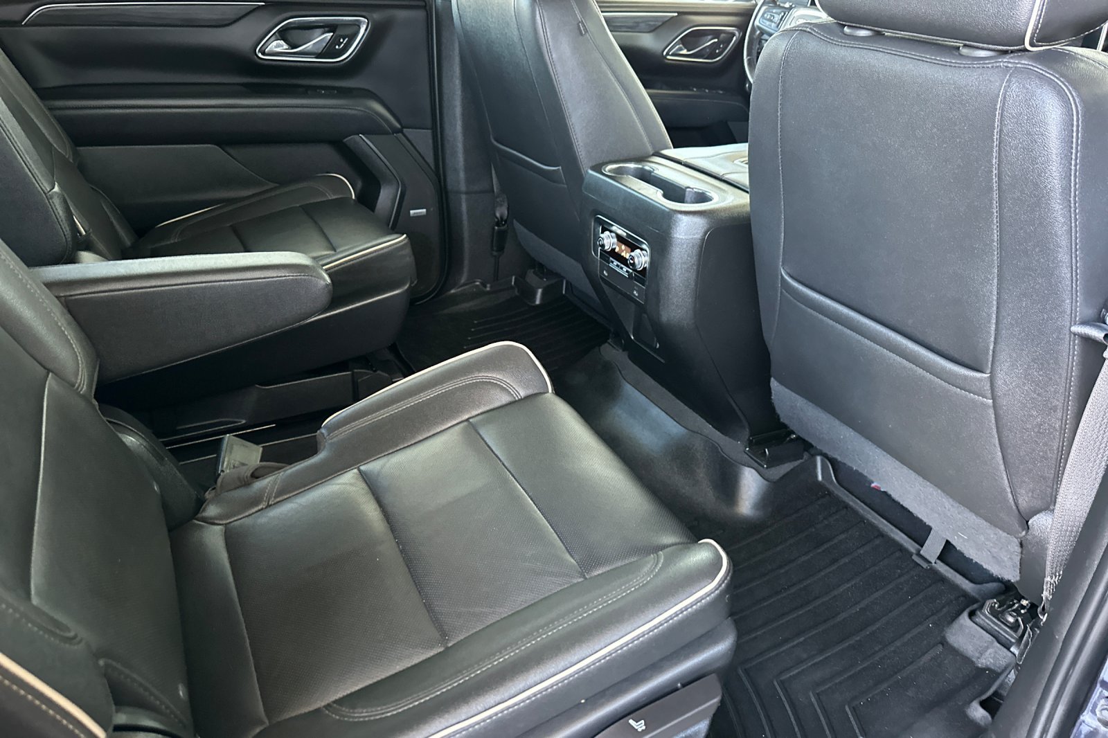 Certified 2023 GMC Yukon XL SLT RWD image 20