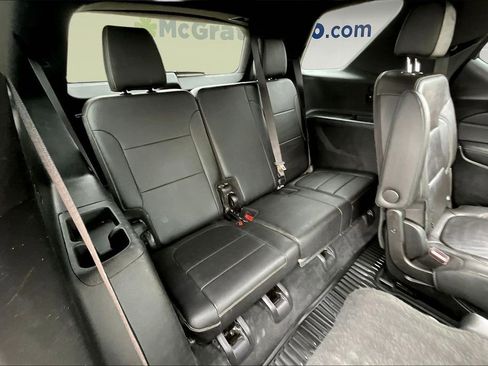 Certified 2022 Chevrolet Traverse LT image 27