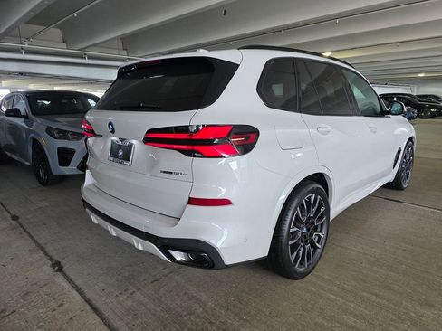 New 2026 BMW X5 xDrive50e AWD/4WD image 4