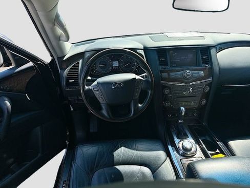 Used 2011 INFINITI QX56 4WD w/ Deluxe Touring Pkg image 25