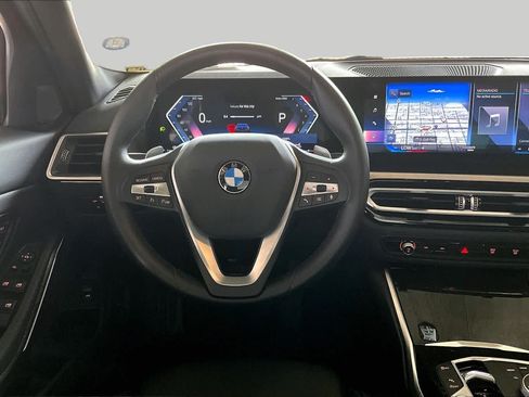 Used 2024 BMW 330i Sedan w/ Convenience Package RWD image 5